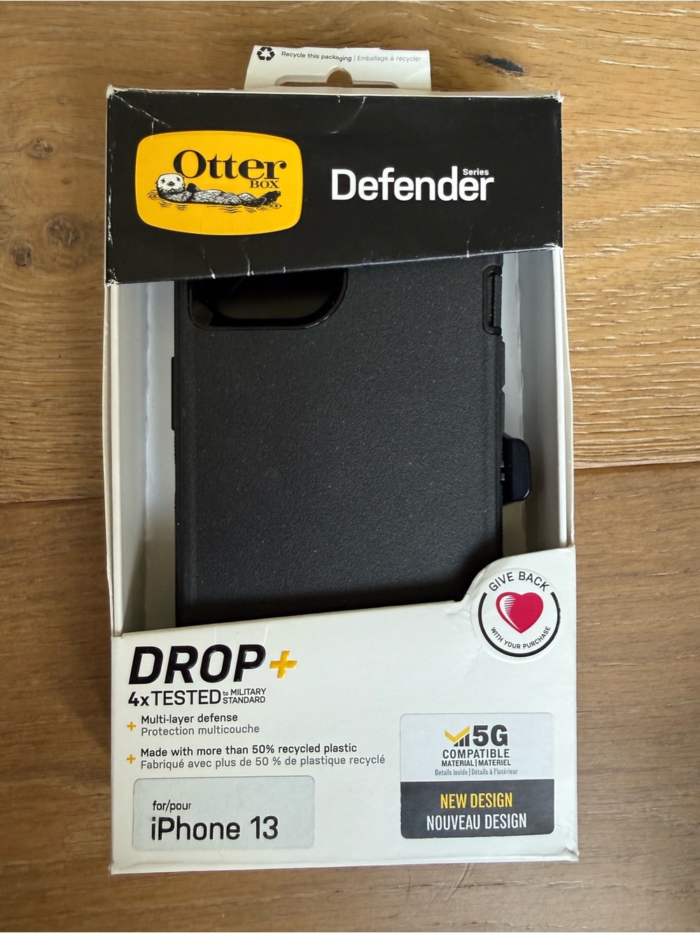 New OtterBox Defender Series iPhone 13, 14, 6.1” new 2023 Case - Black